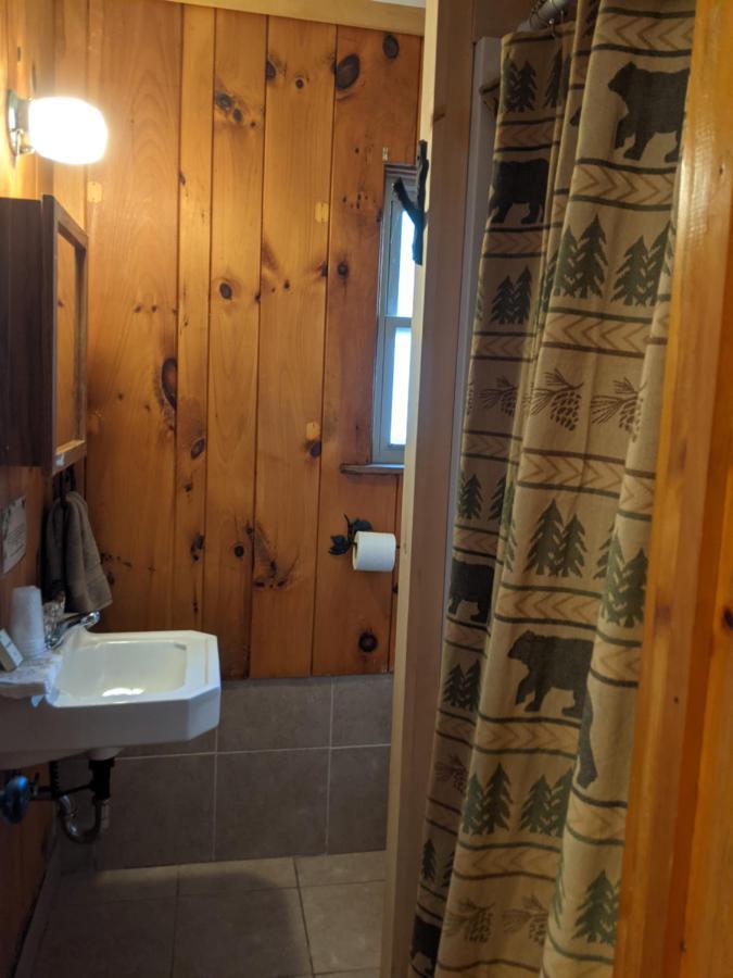 Queen Room,1131835737:JPEG