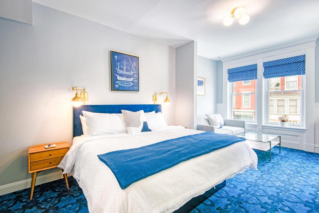 Deluxe King Suite,1133609304:JPEG