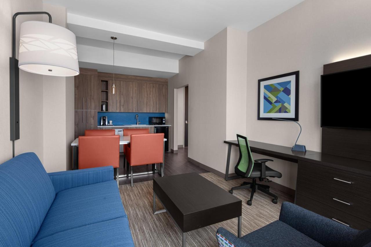 Quarto Specialty