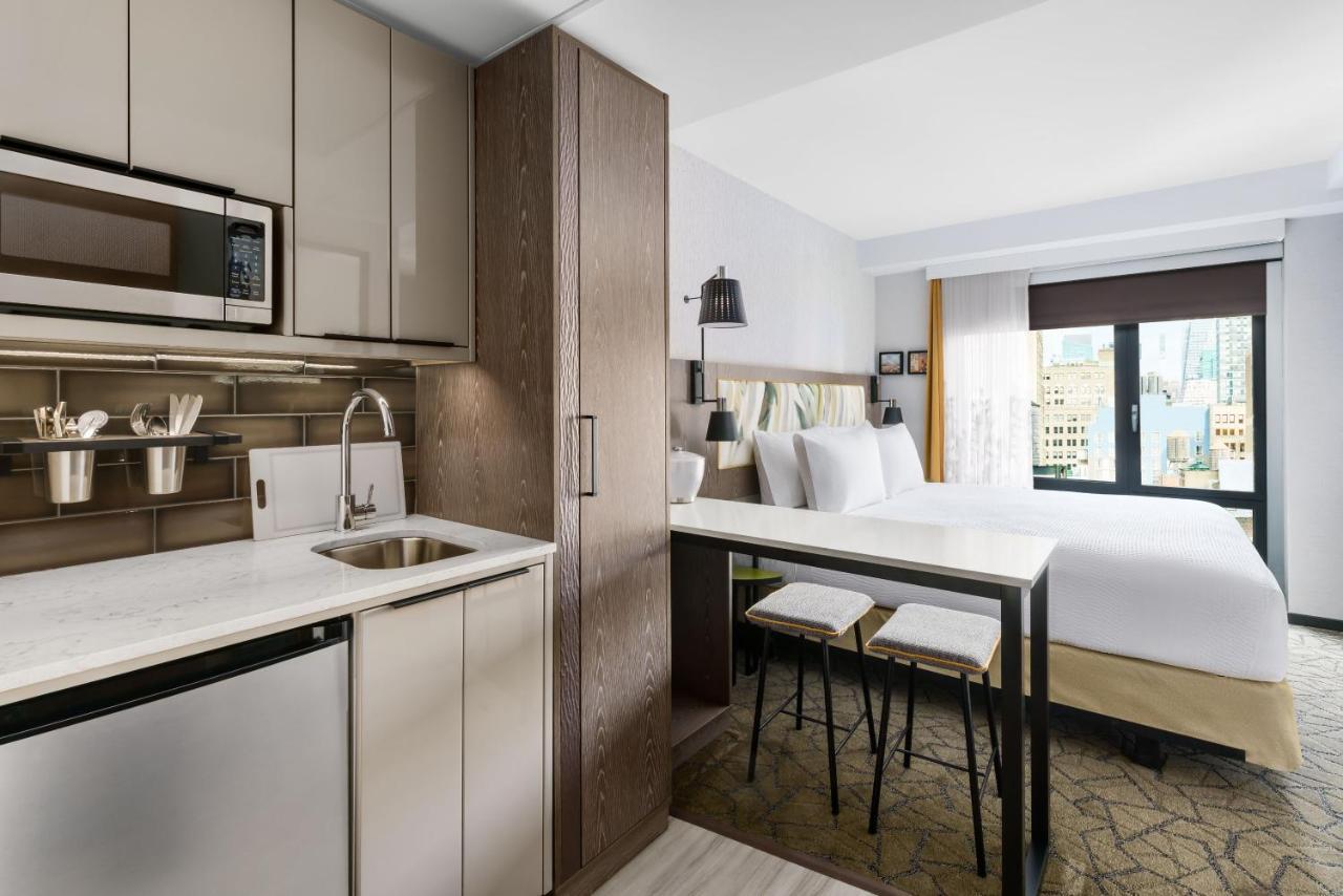 Studio Lit King-Size avec Mini Kitchenette - Vue sur Ville