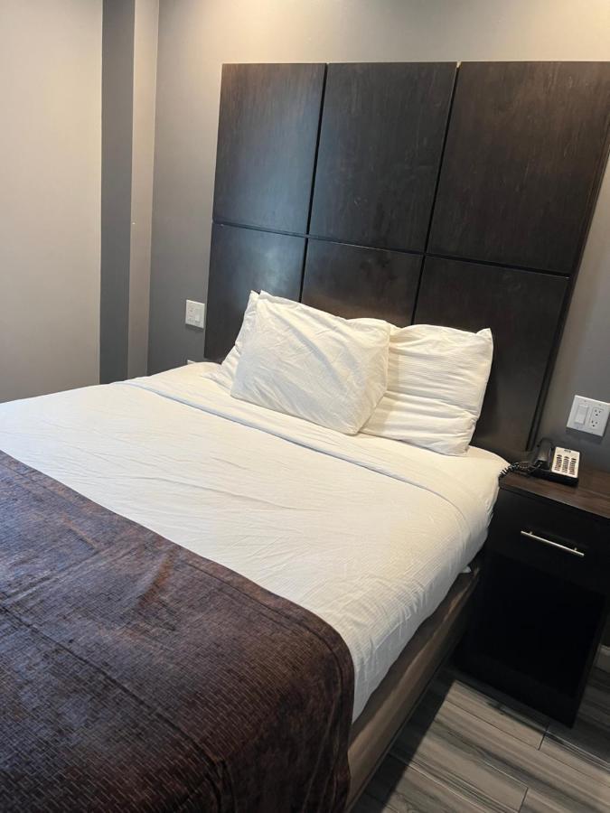 Zimmer mit Queensize-Bett