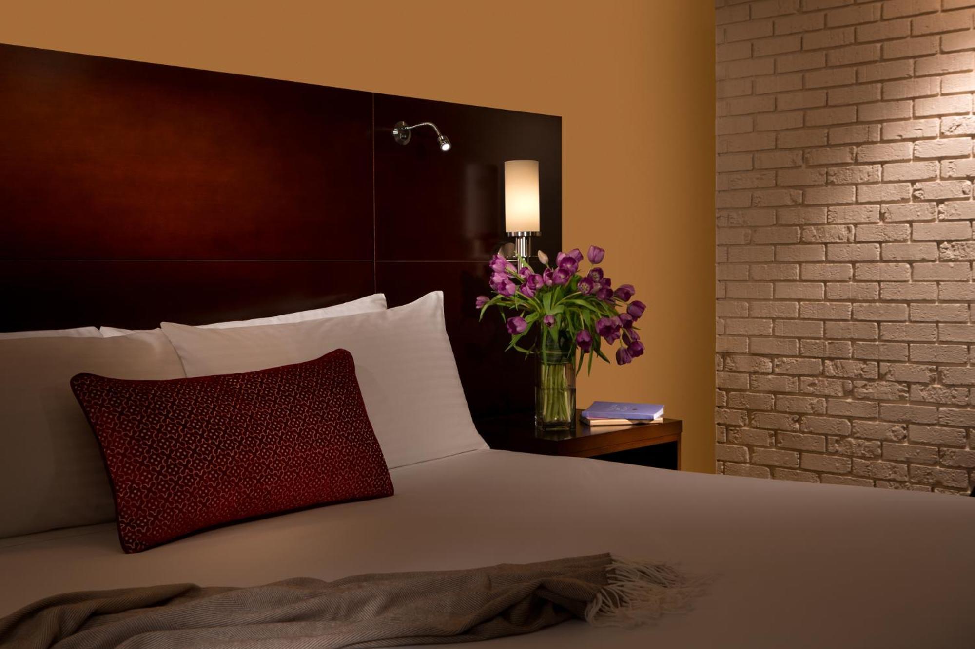 Deluxe Queen Room with Two Queen Beds,1275861076:JPEG