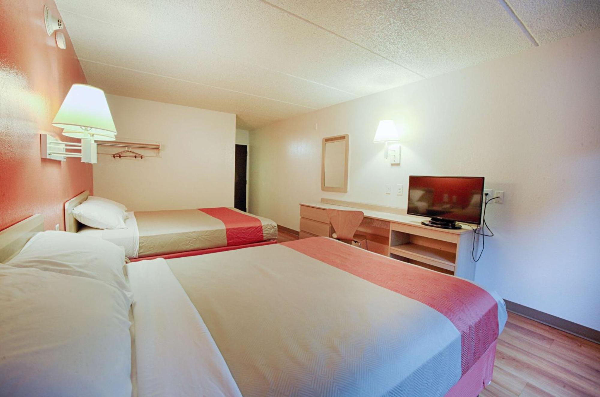 Queen Room Two Queen Beds