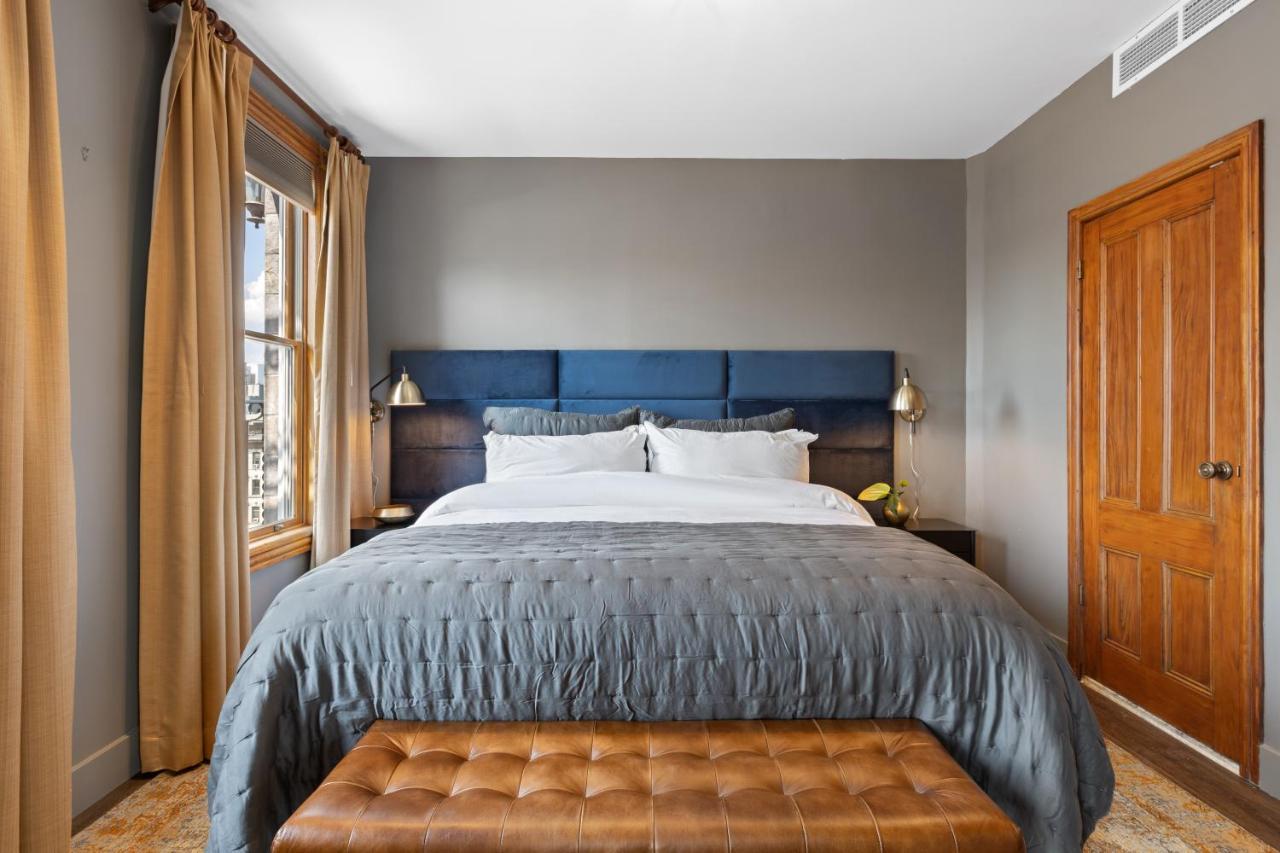 Suite met Kingsize Bed en Balkon