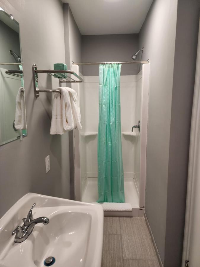 Standard Queen Room,1267900717:JPEG