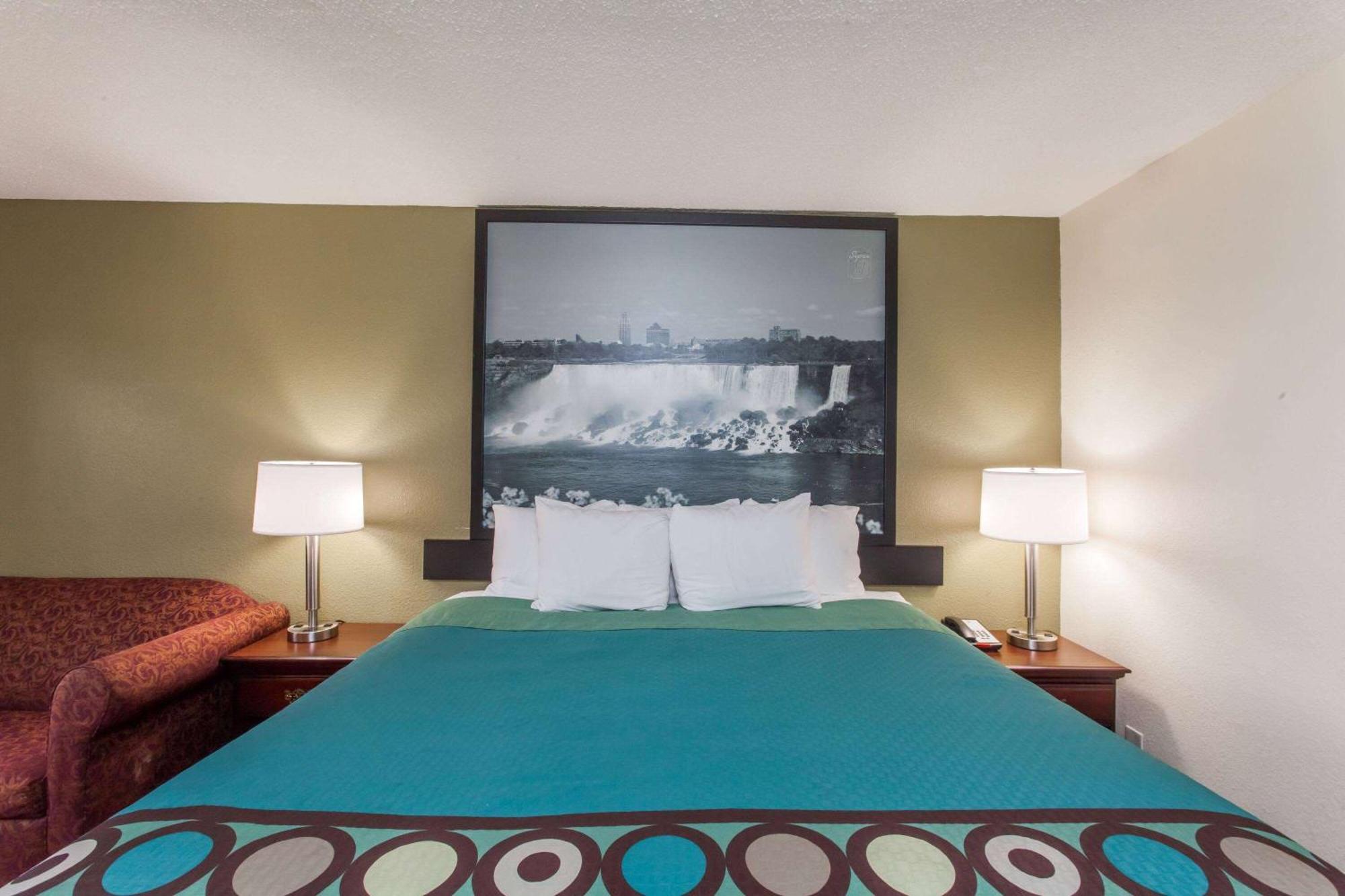 King Room - Non-Smoking,1276737421:JPEG