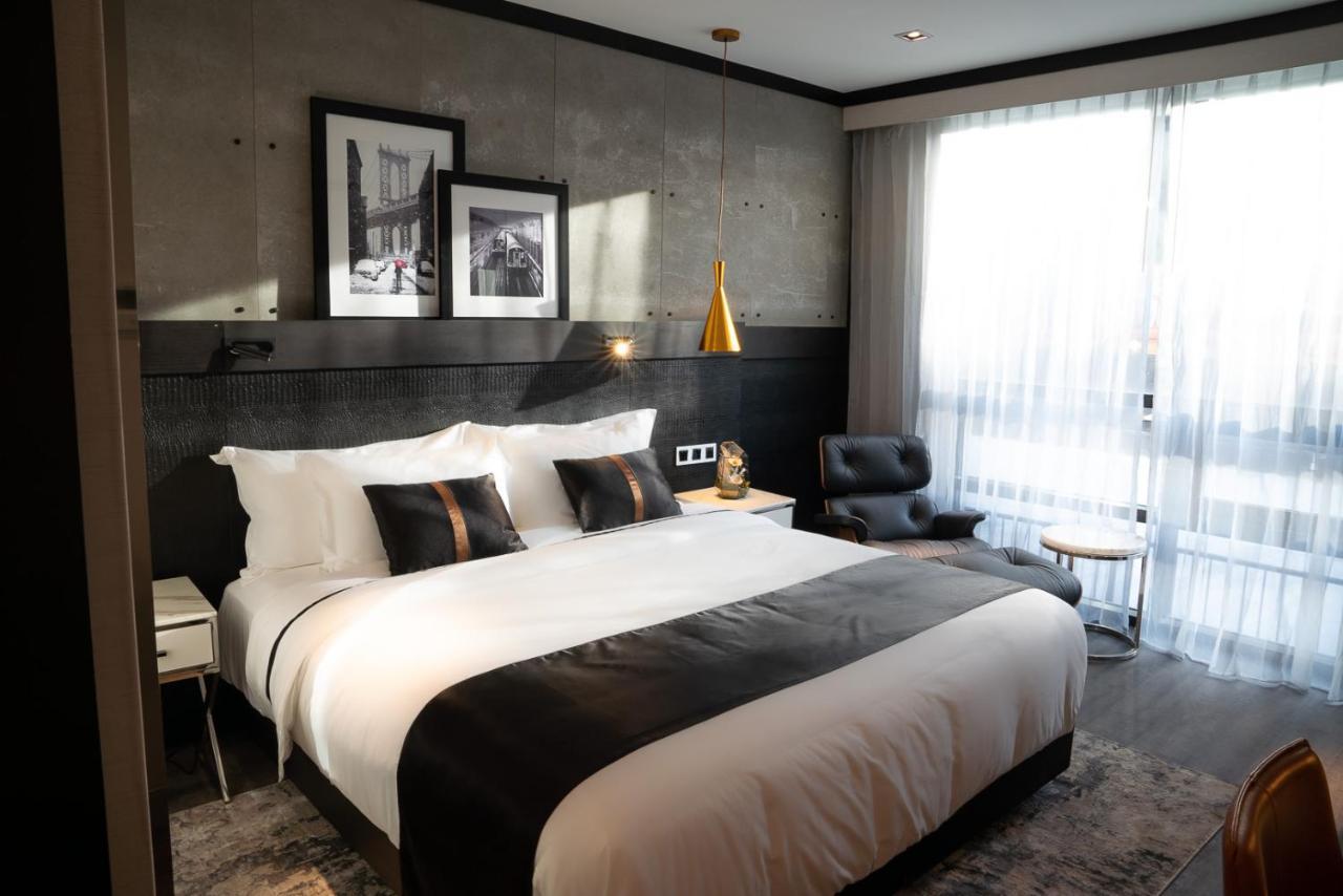 Habitación con cama extragrande - Adaptada para personas de movilidad reducida