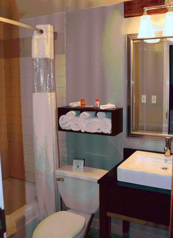 Deluxe Queen Room with Two Queen Beds,1695746496:JPEG