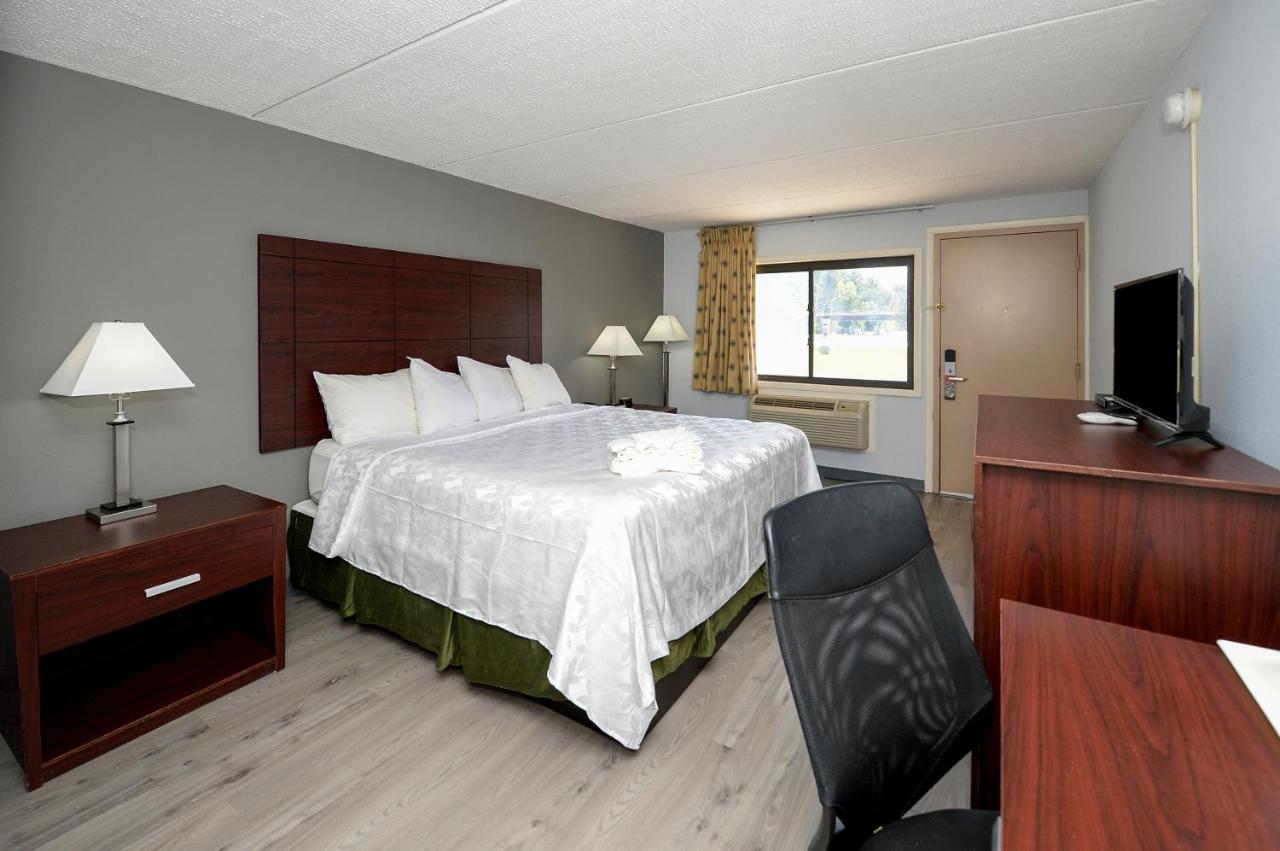 King Room - Disability Access,1316585800:JPEG