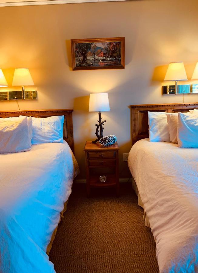 Lodge Suite,1336786979:JPEG