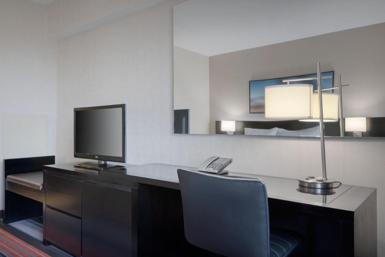 Quarto com Cama King-size