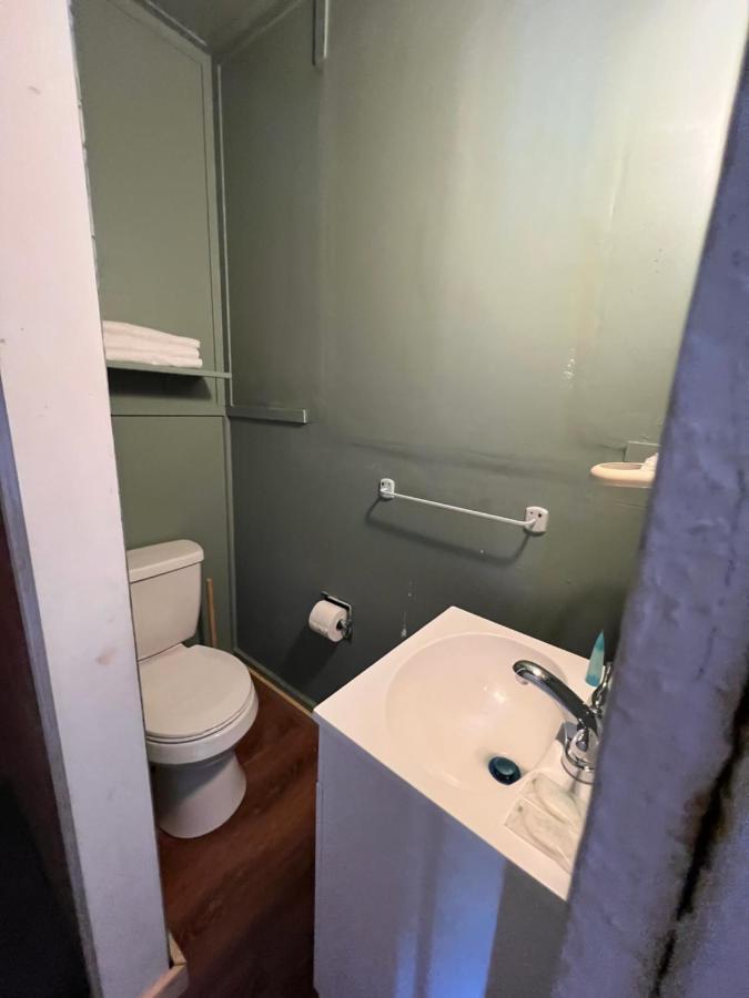 Double Room,1413134153:JPEG