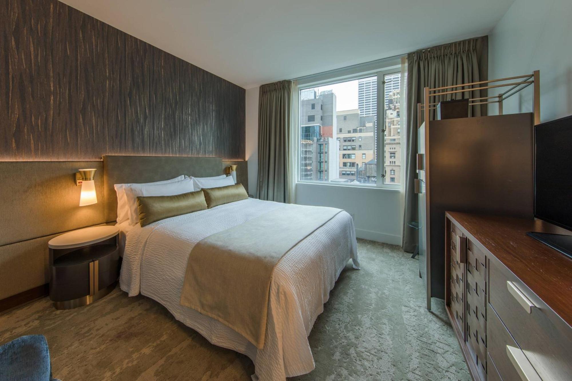 King Room,1537527193:JPEG