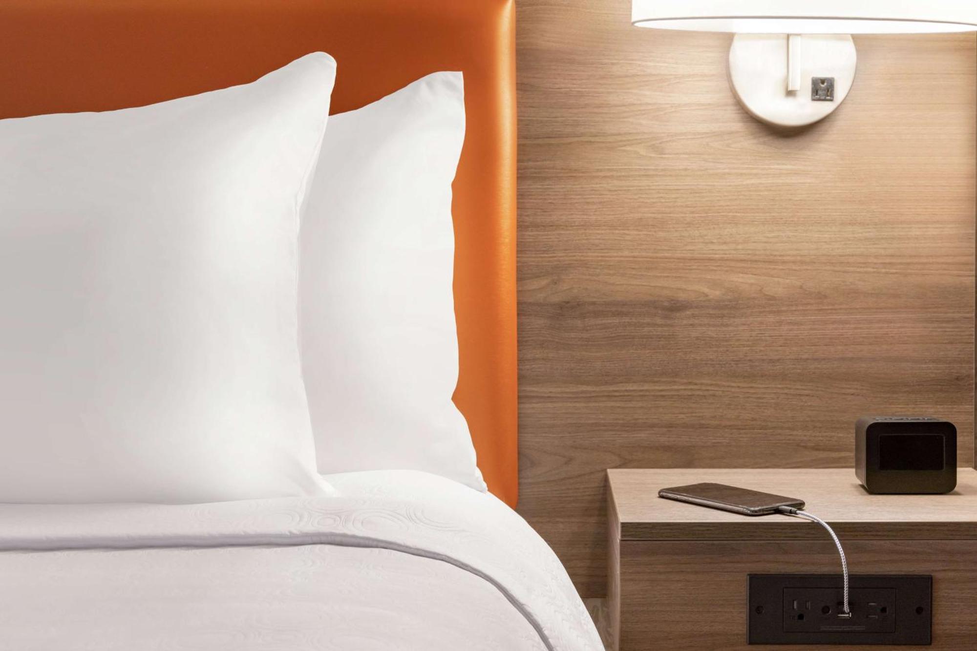 Studio Suite Two Queen Beds Hearing Access or Non-Smoking,1557109426:JPEG