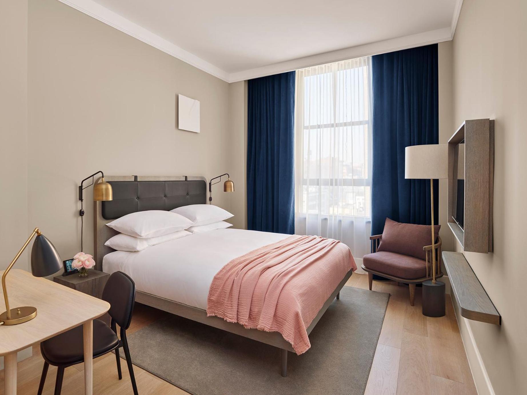 Queen Room