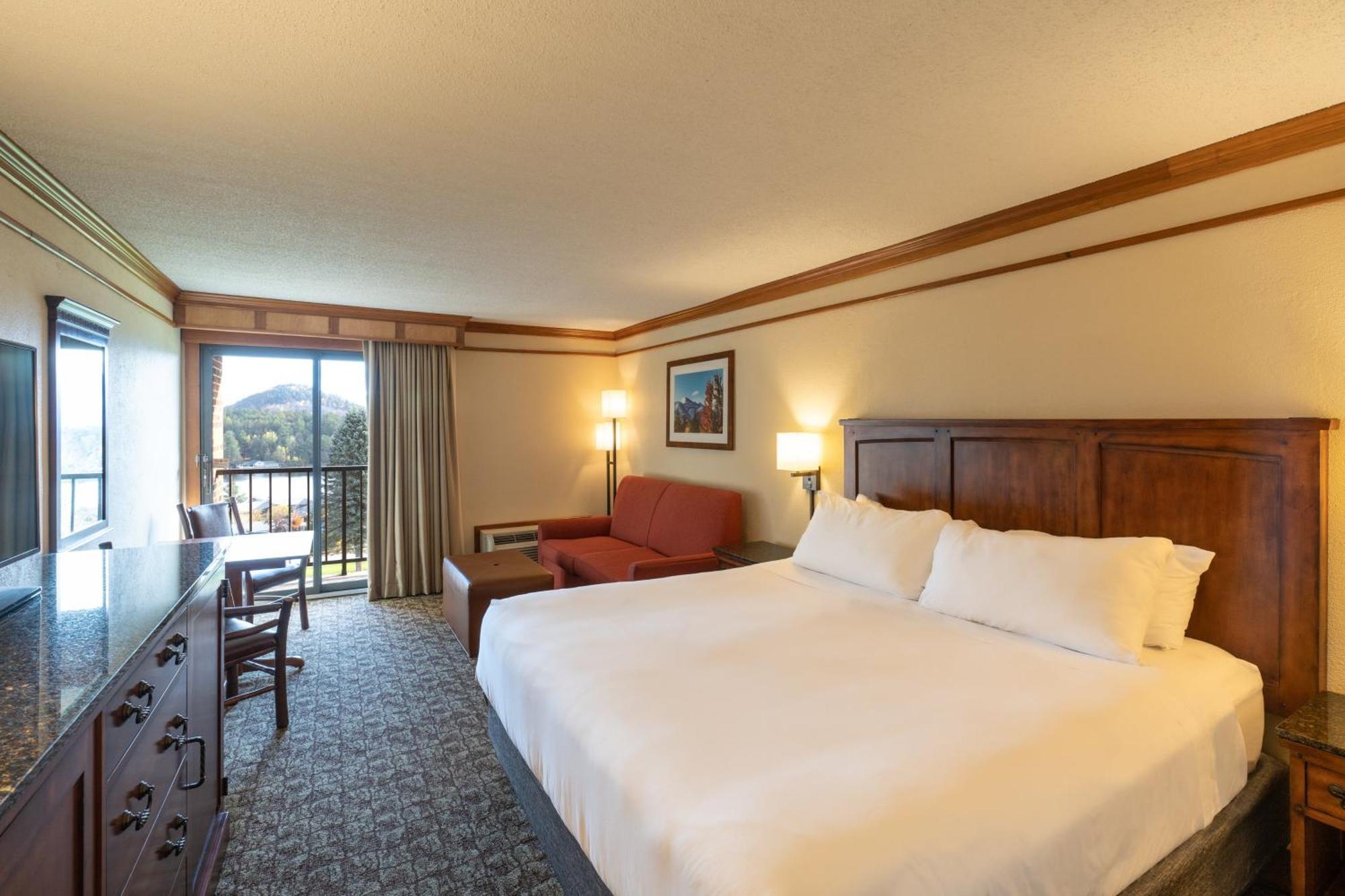 Chambre Lit King-Size - Vue sur Lac