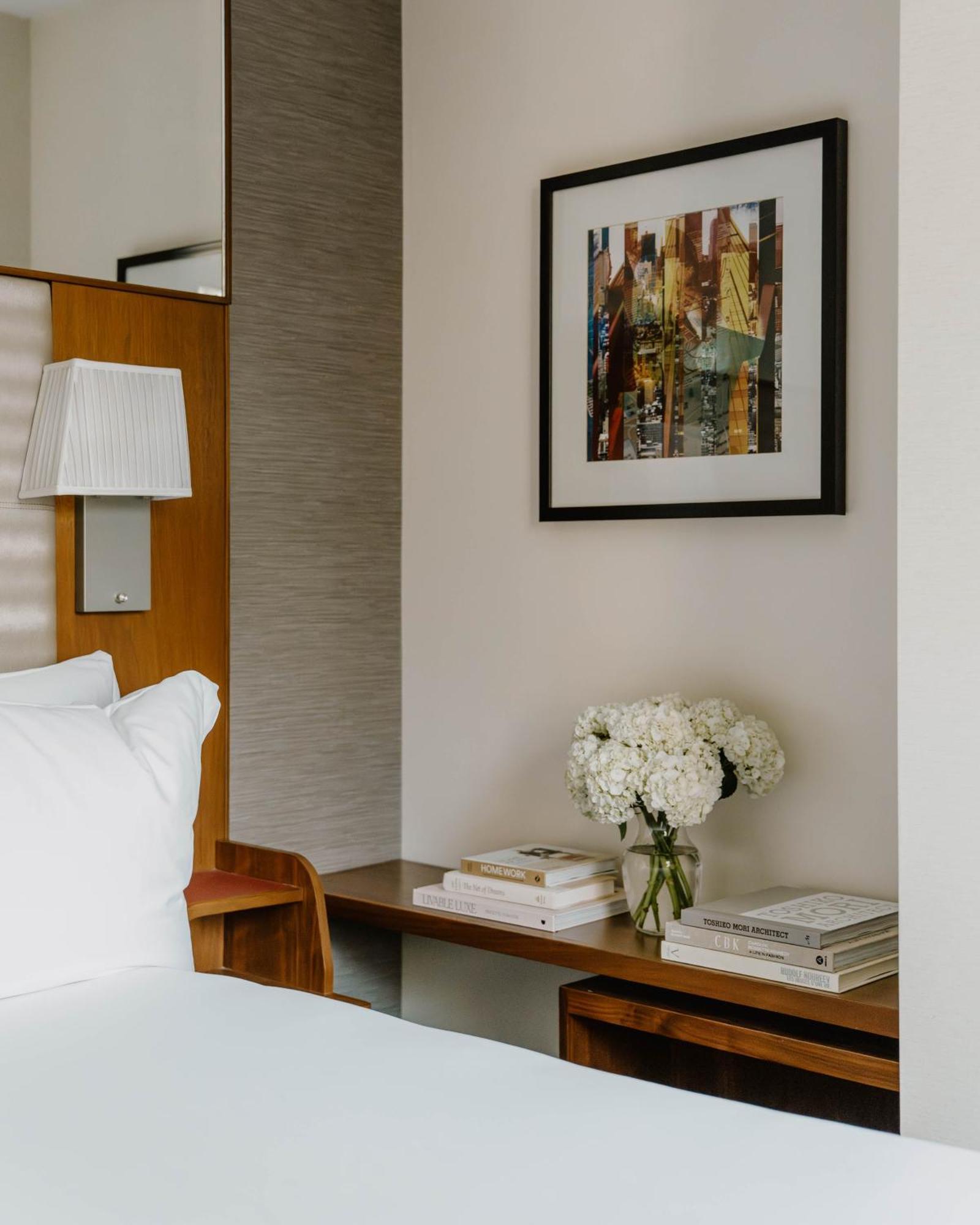 One-Bedroom Suite with Kitchenette,1603747873:JPEG