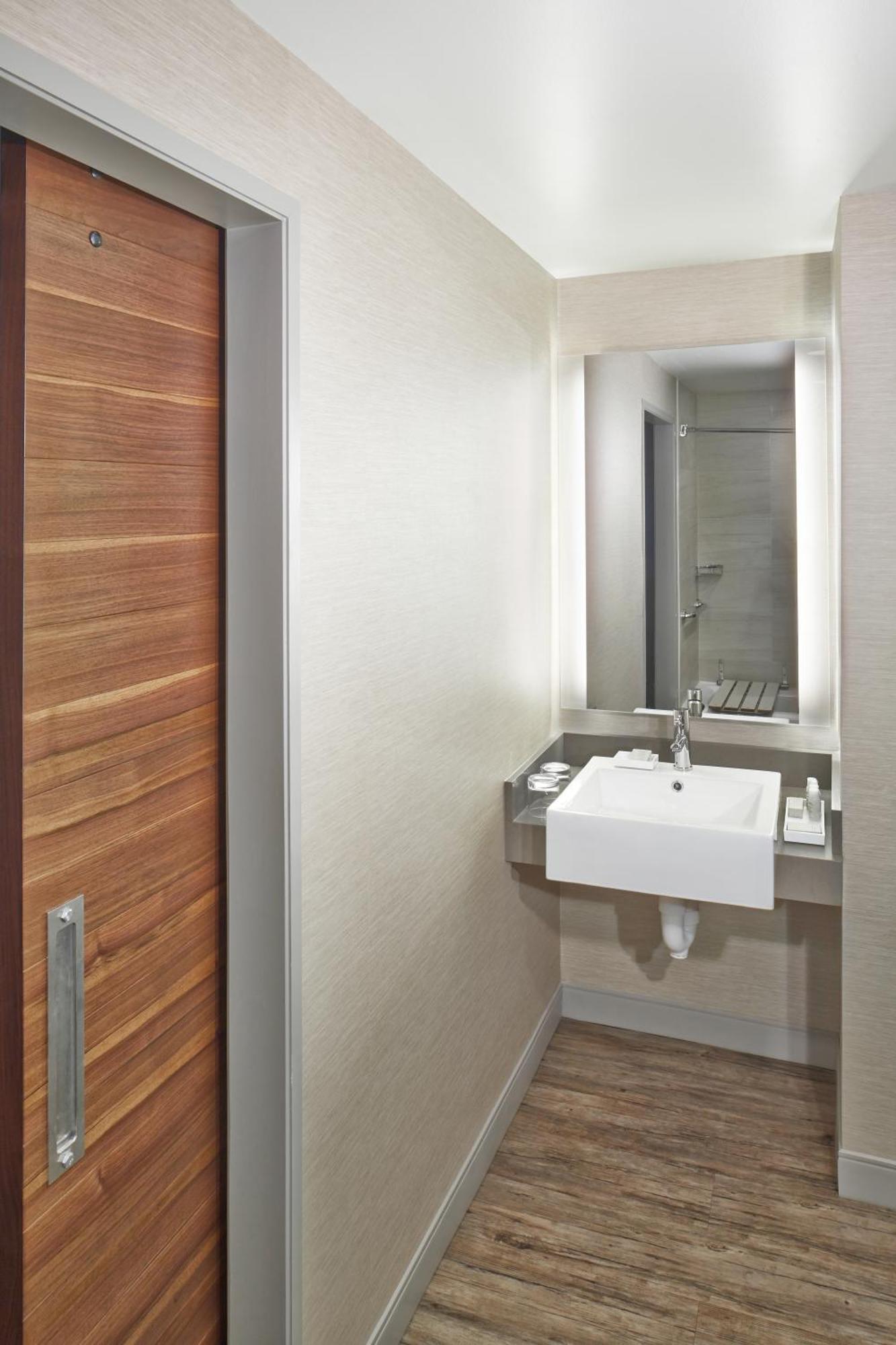 Double Room with Two Double Beds - Mobility Accessible with Tub,1617463547:JPEG