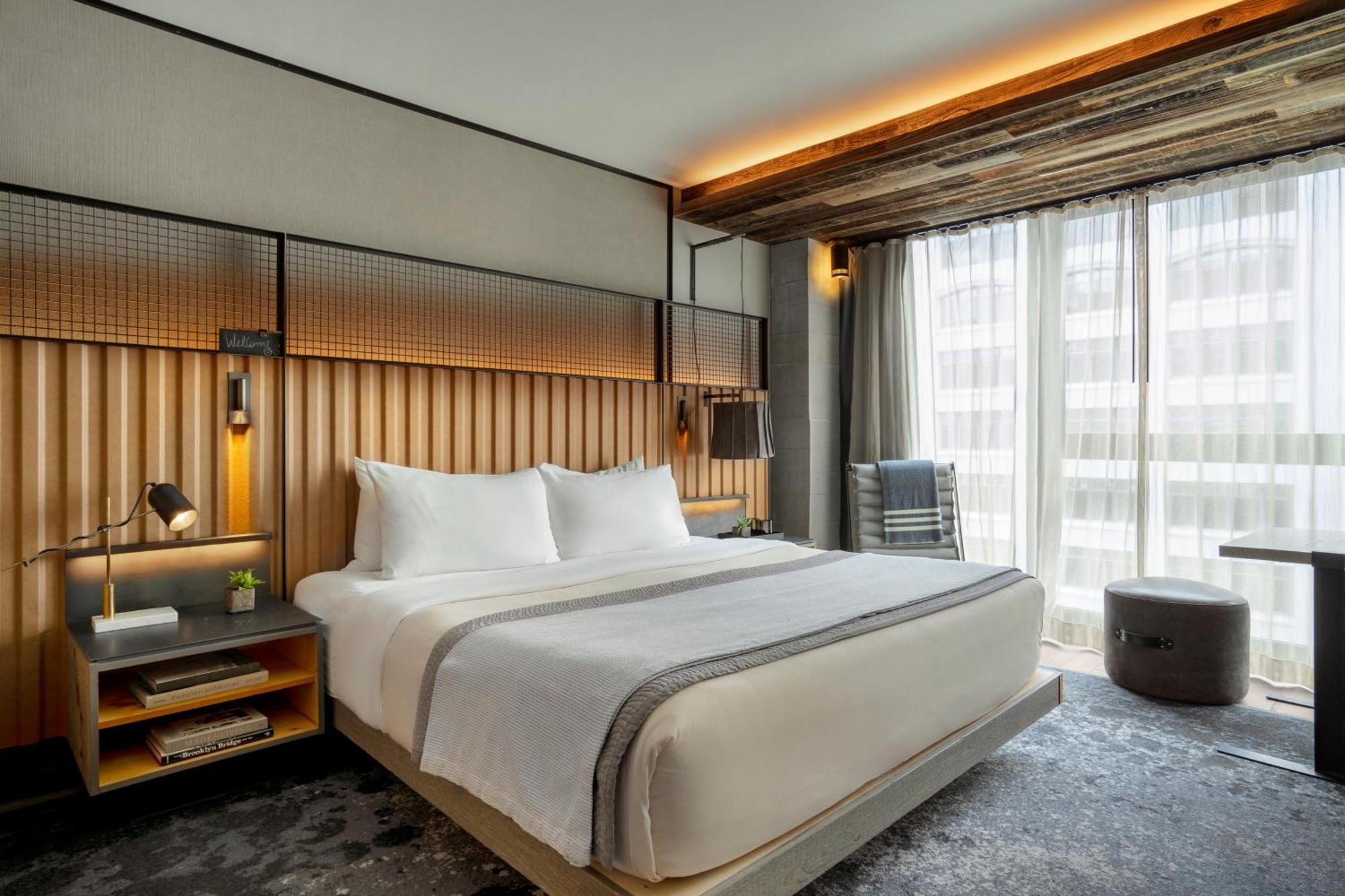 King Room,1624786478:JPEG