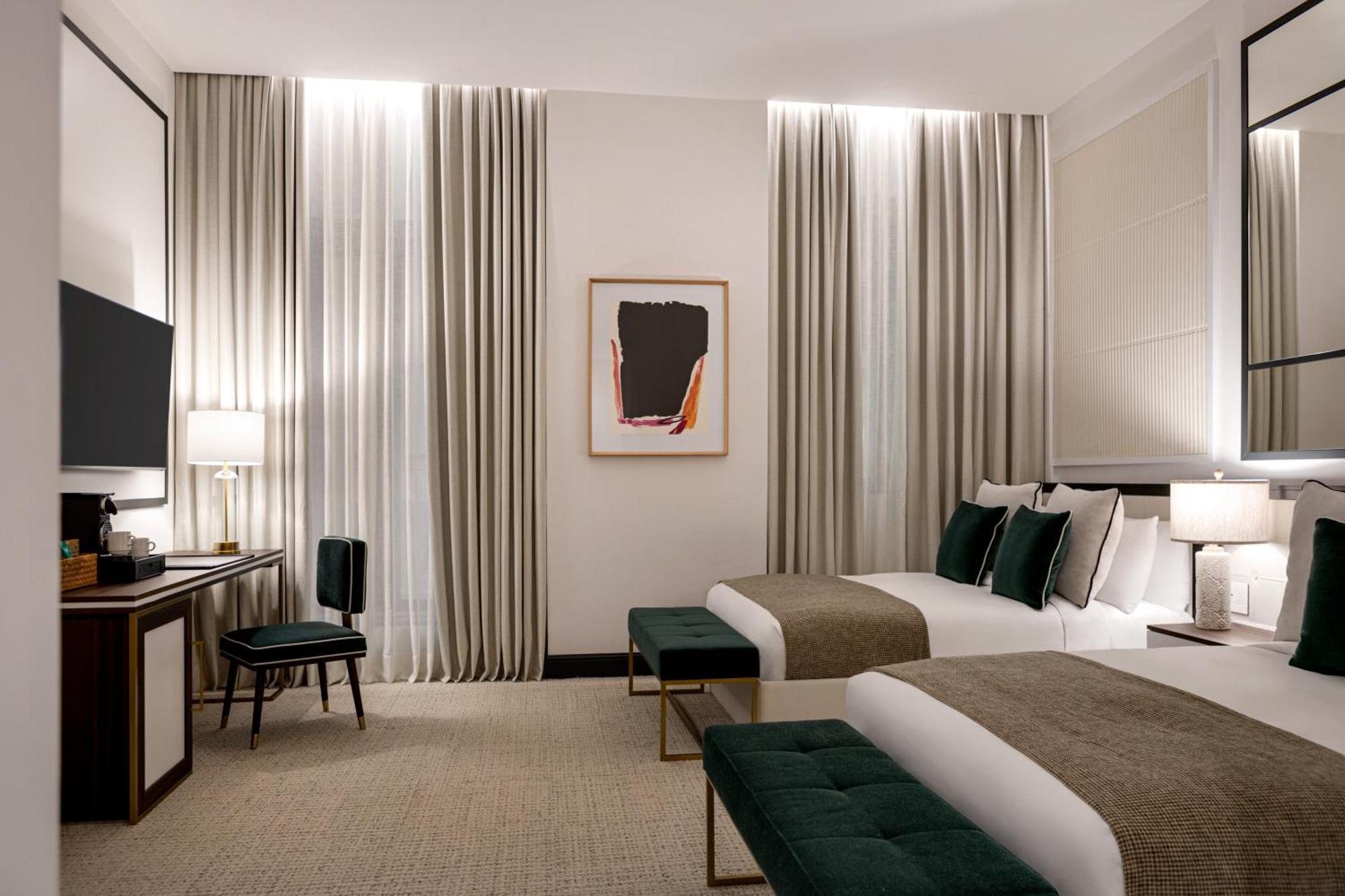 Chambre Double - Accessible aux Personnes à Mobilité Réduite/Malentendantes avec Douche Accessible en Fauteuil Roulant