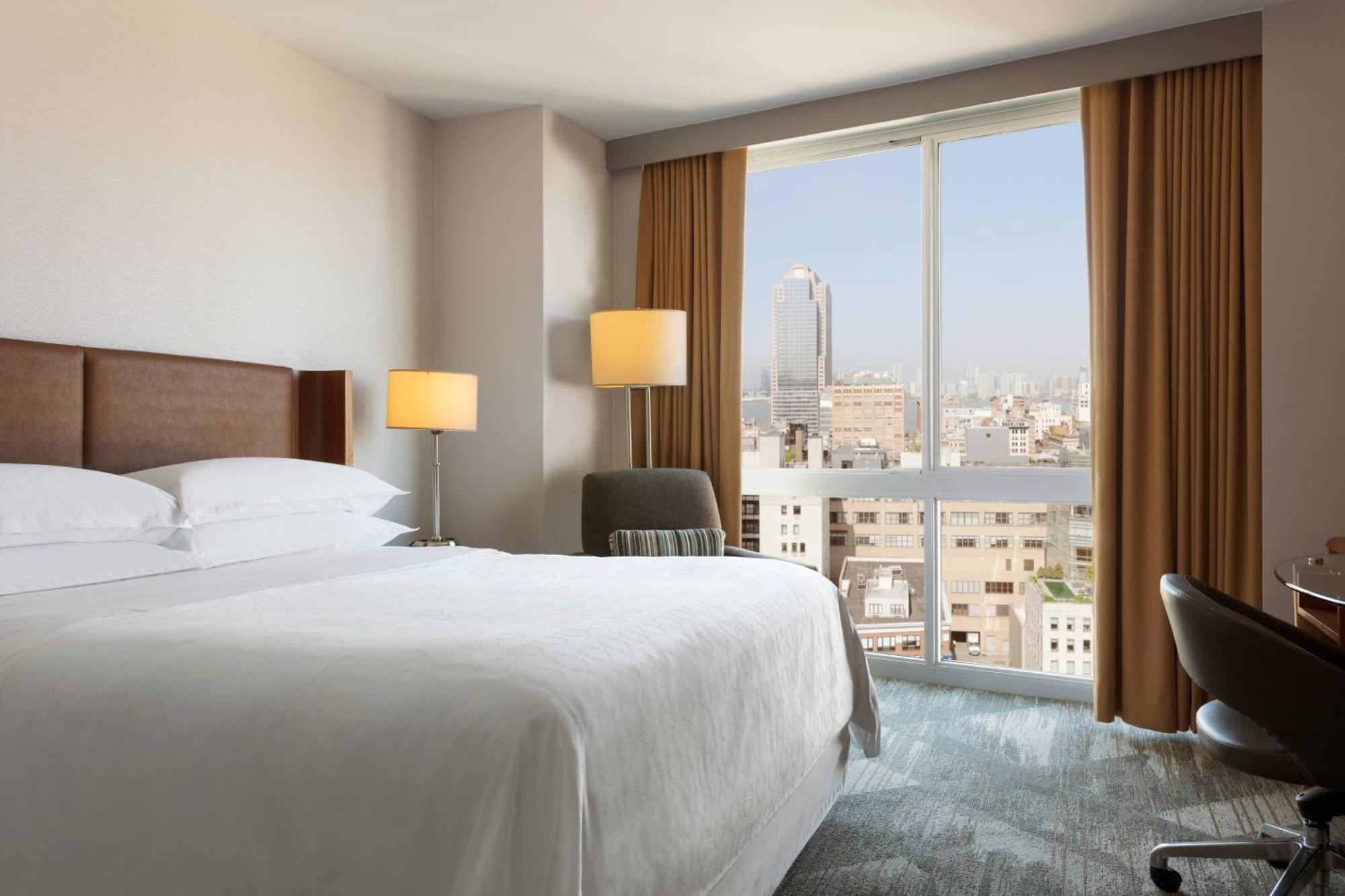 King Room - Club Level,1643152267:JPEG