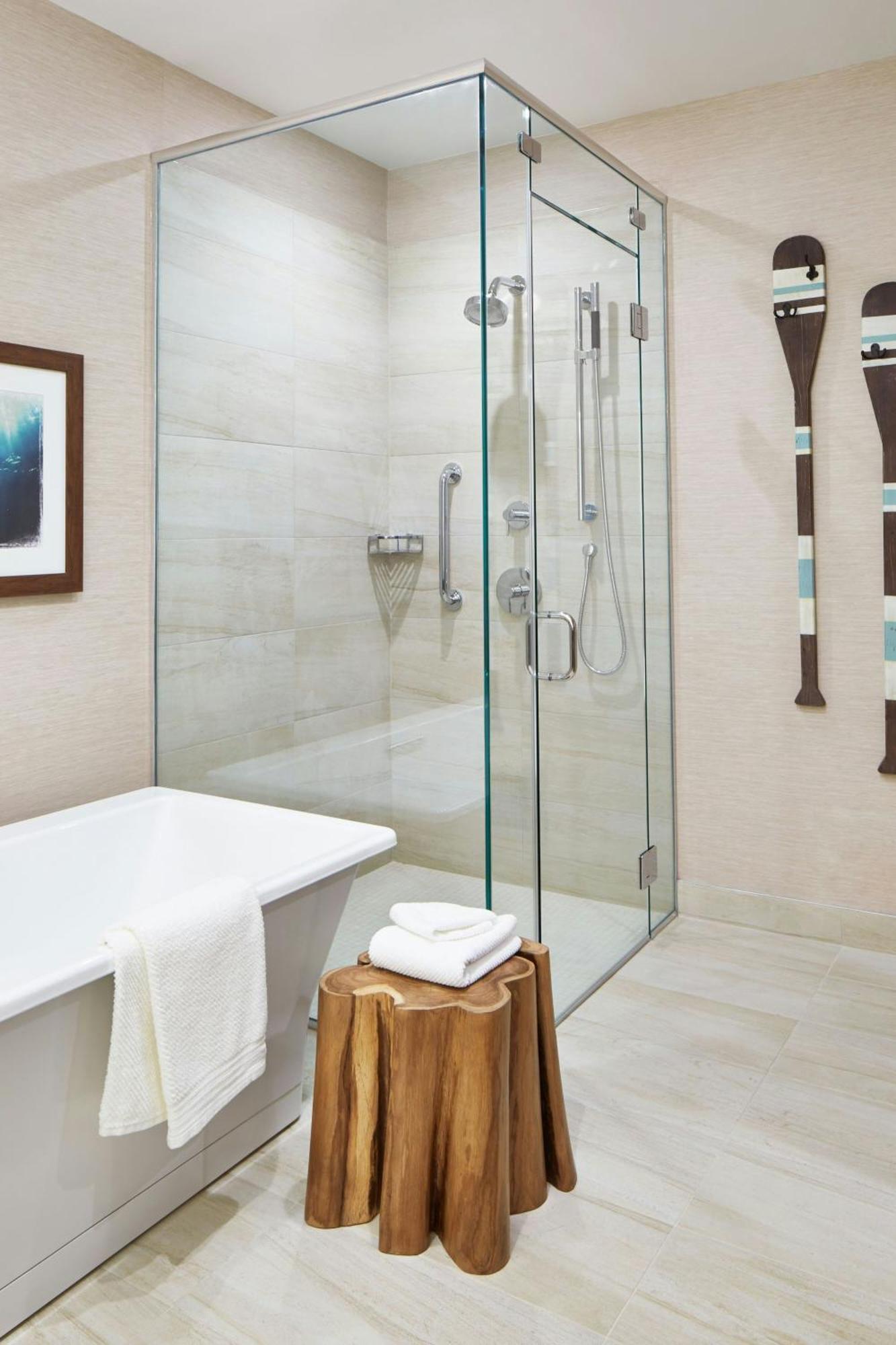 Monterey Suite, 1 Bedroom Larger Suite, 1 King, Fireplace,1643155928:JPEG