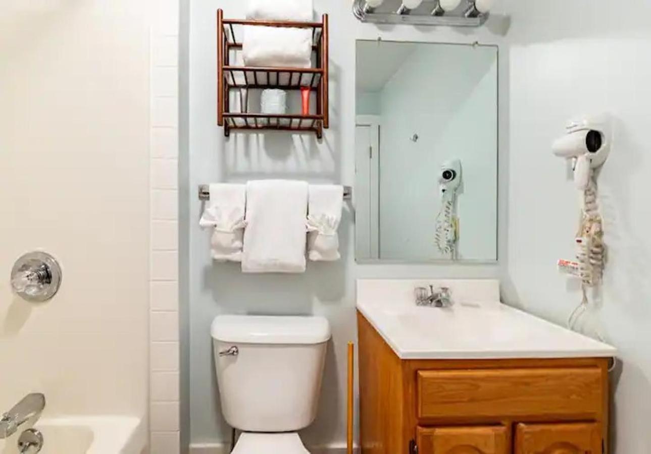 Two-Bedroom Suite