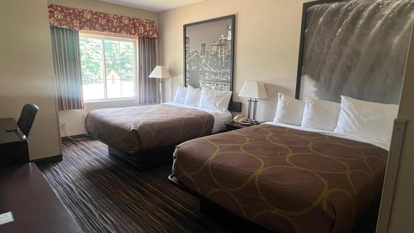 Double Room Two Double Beds Non-Smoking