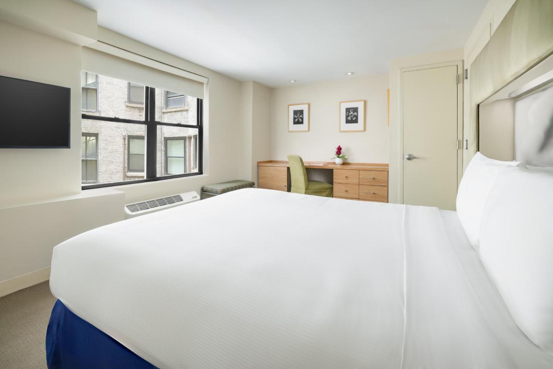 Standard Queen Room,1739370471:JPEG