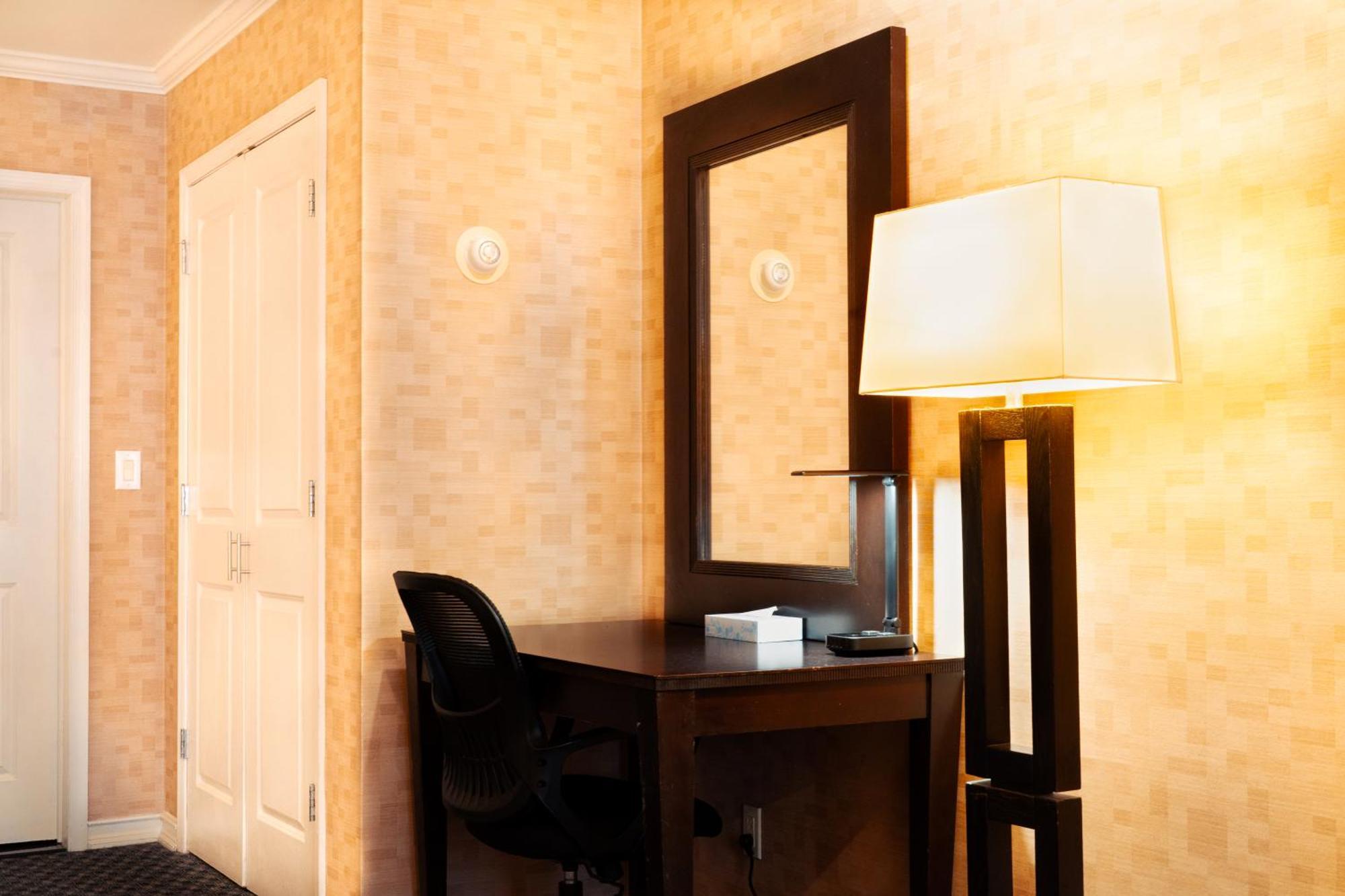 Kamer met 2 Queensize Bedden