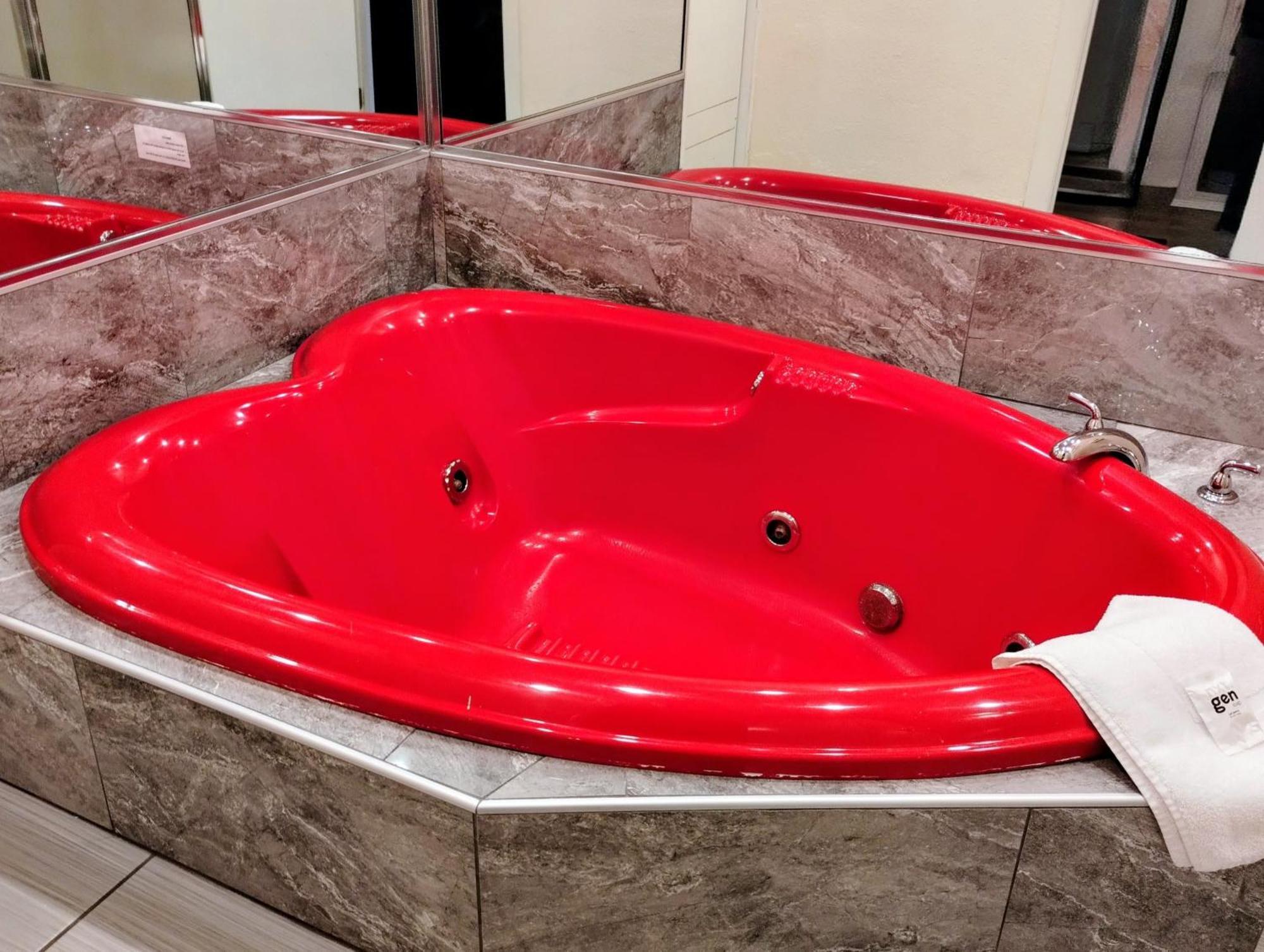 King Room Spa Bath