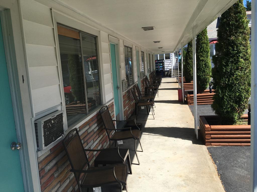 Double Room with Two Double Beds,326651479:JPEG