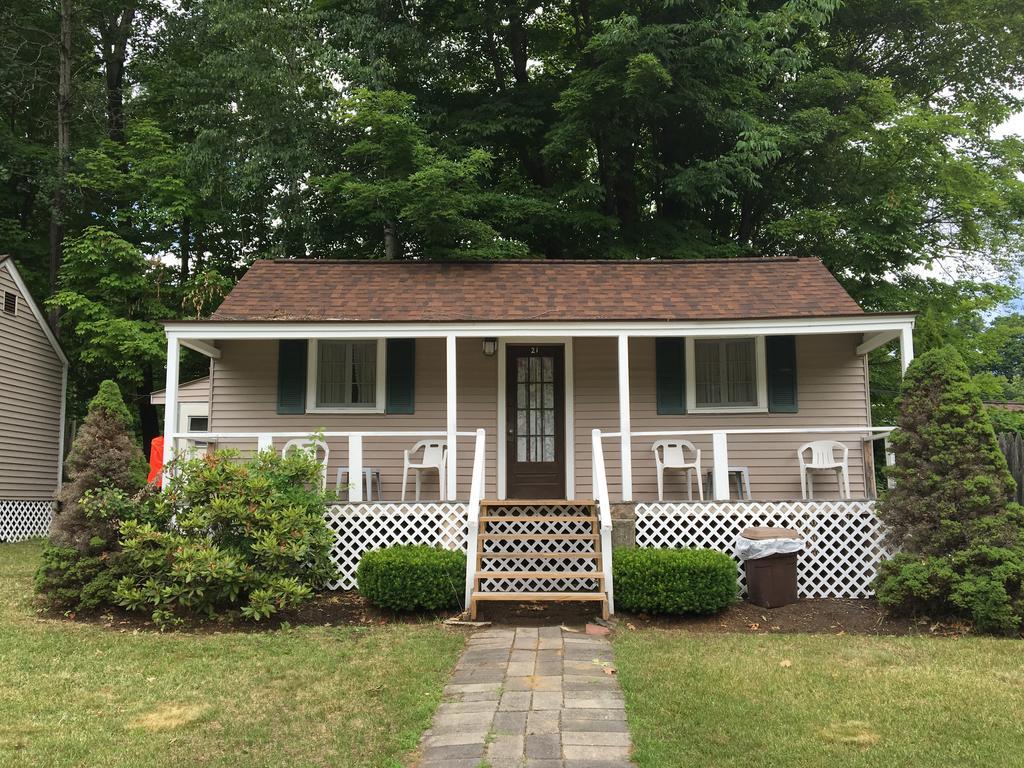 Superior Cottage