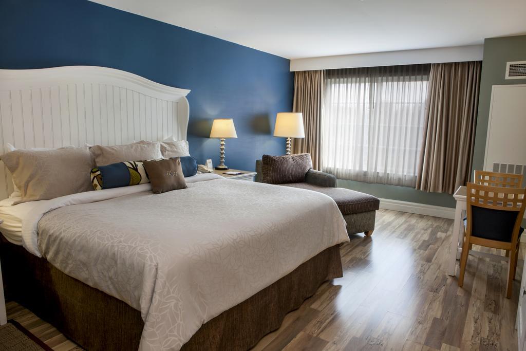 King Room with Village View,974799739:JPEG