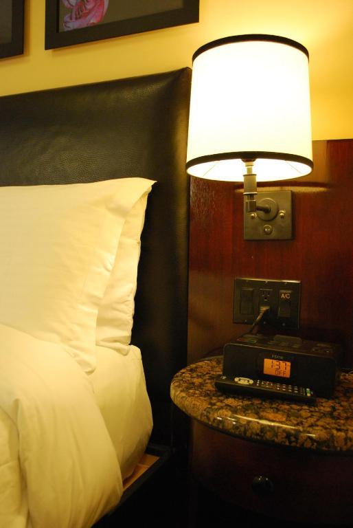 Quarto Superior com Cama Queen-size
