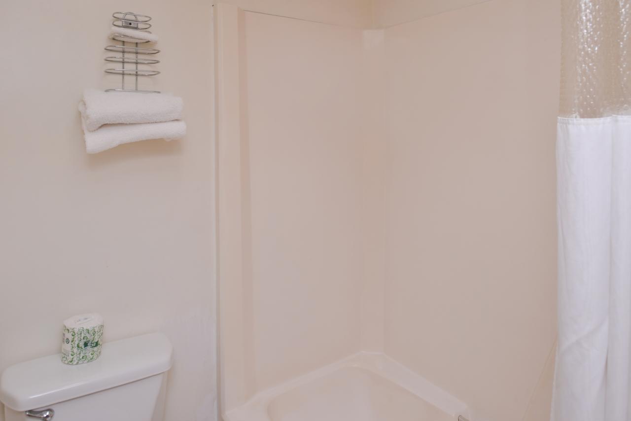 Single Room with Double Bed - Smoking,939062092:JPEG
