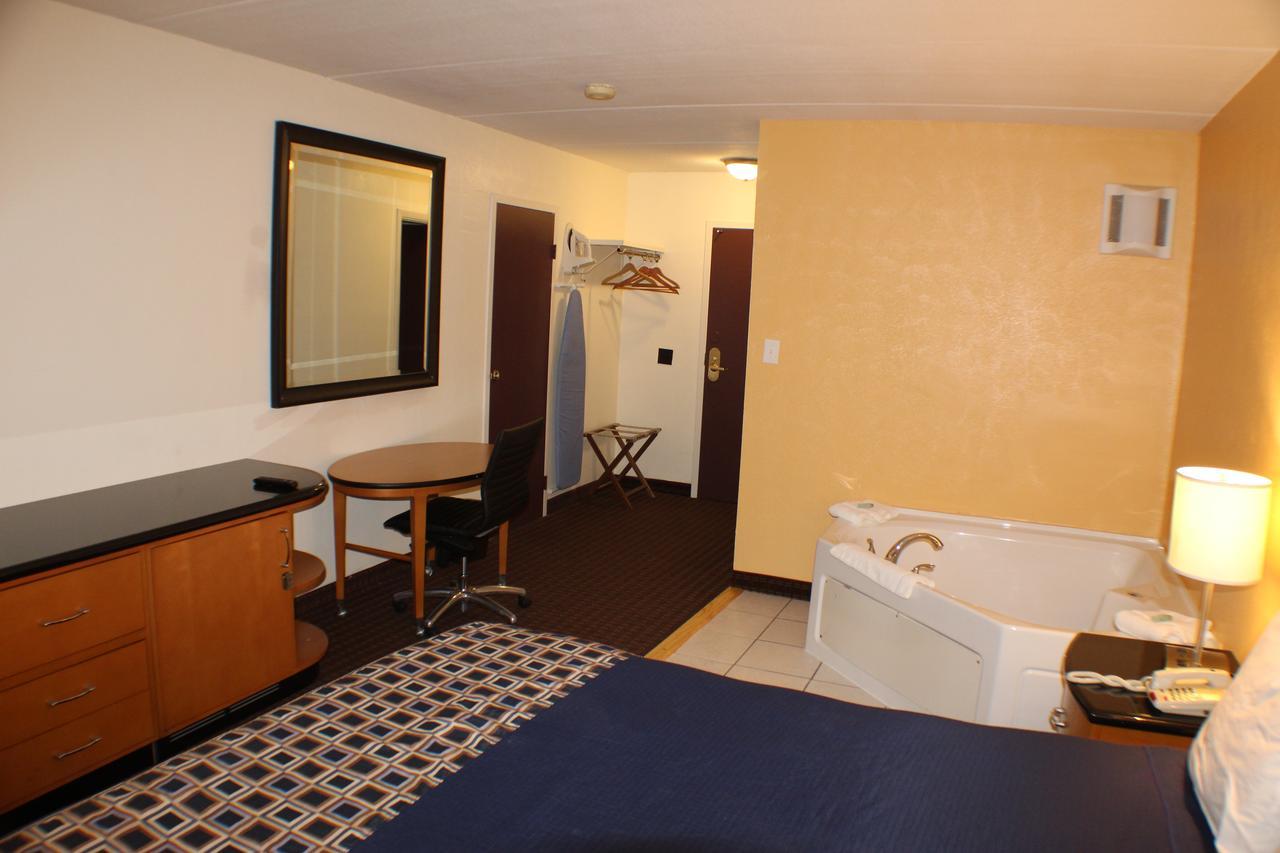 King Room Spa Bath,662096949:JPEG