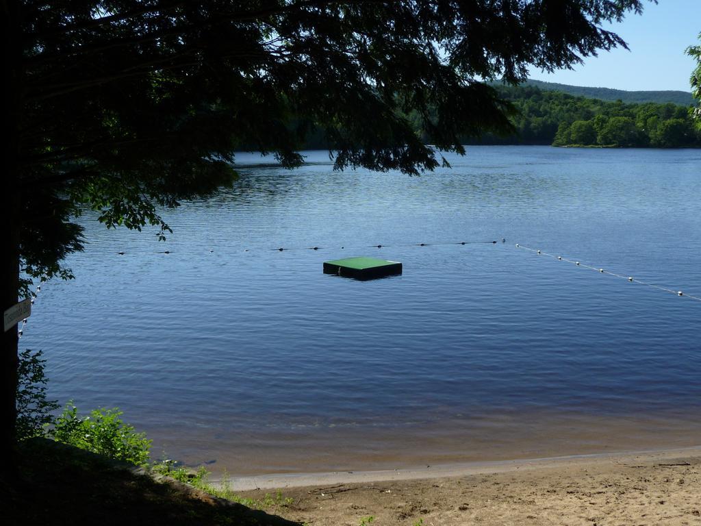 One-Bedroom Cottage,744136462:JPEG