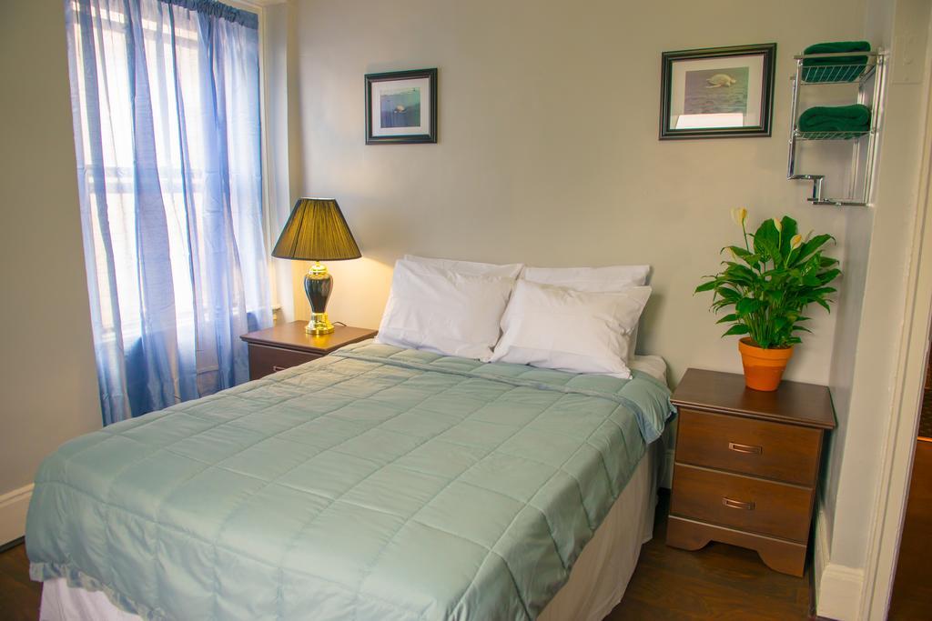 Quarto Duplo Deluxe com Casa de Banho Partilhada
