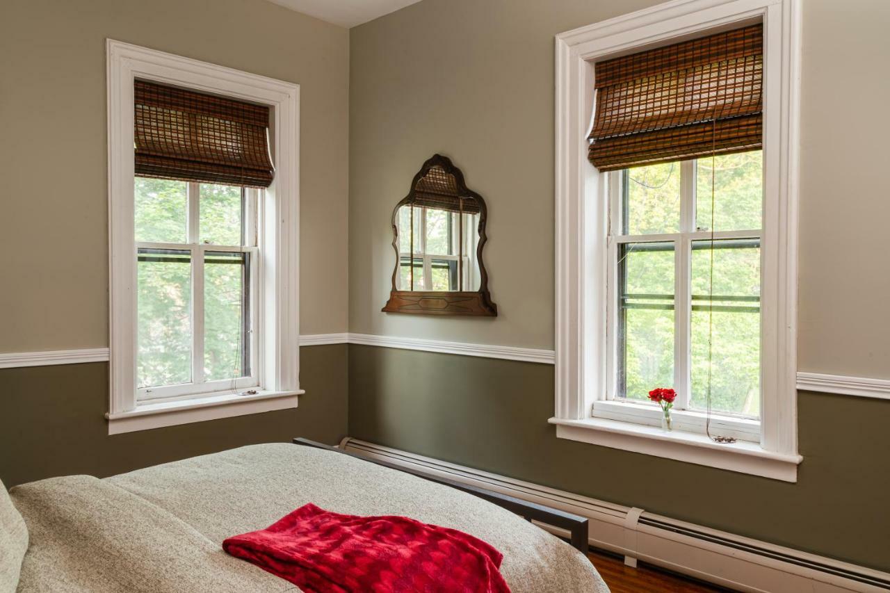 Queen Room with Spa Bath