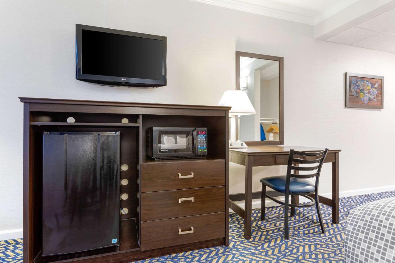 King Room - Accessible/Non-Smoking,1010670391:JPEG