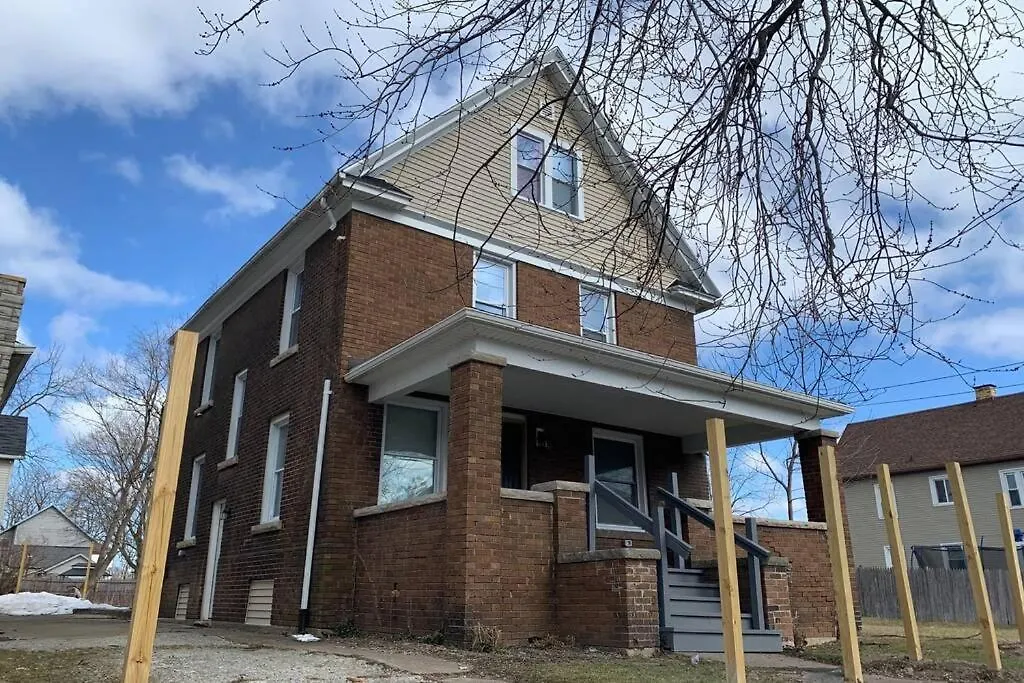 6Br Retreat-Great For Reunions And Getaways Minutes From Niagara Falls-1