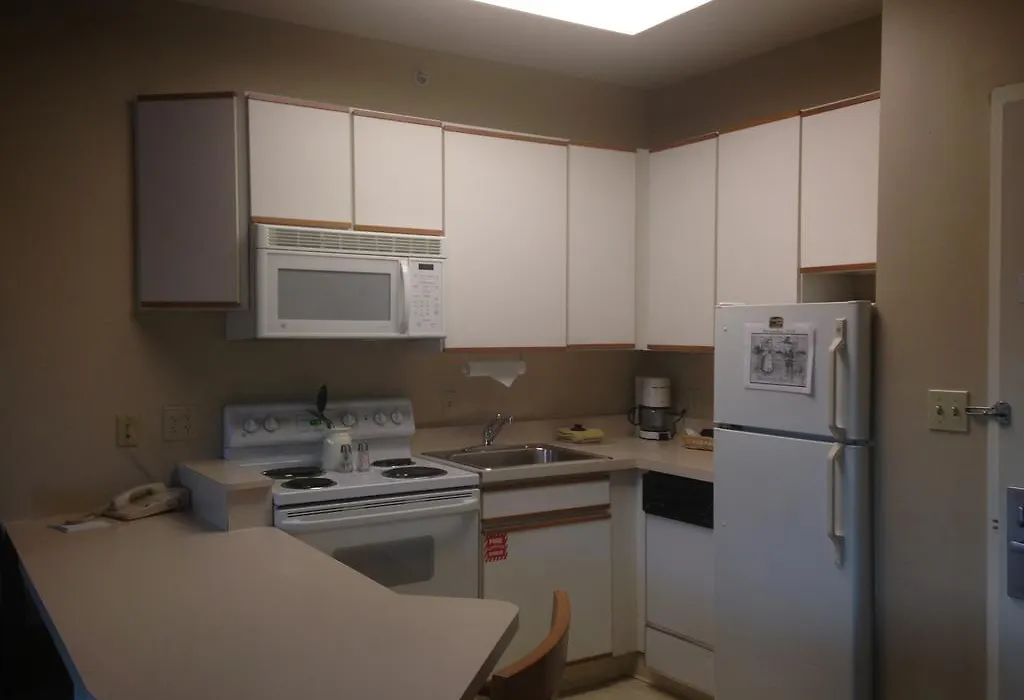 Cresthill Suites Suny University Albany-1