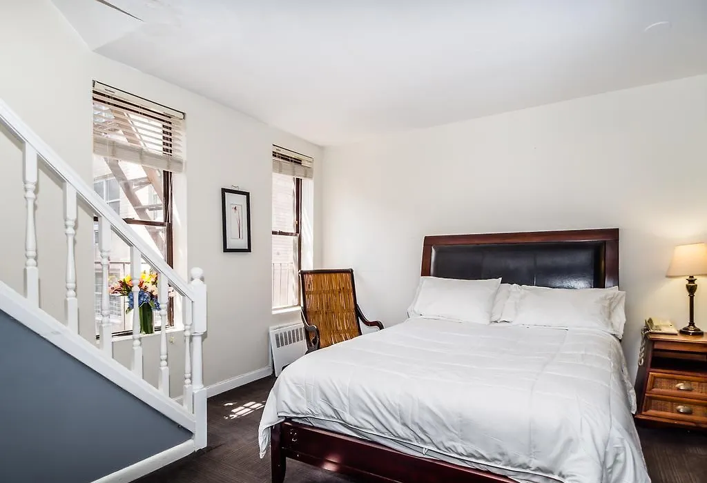 Gracie Inn Hotel/Bed And Breakfast-1