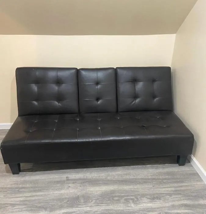 A Comfortable Room-1