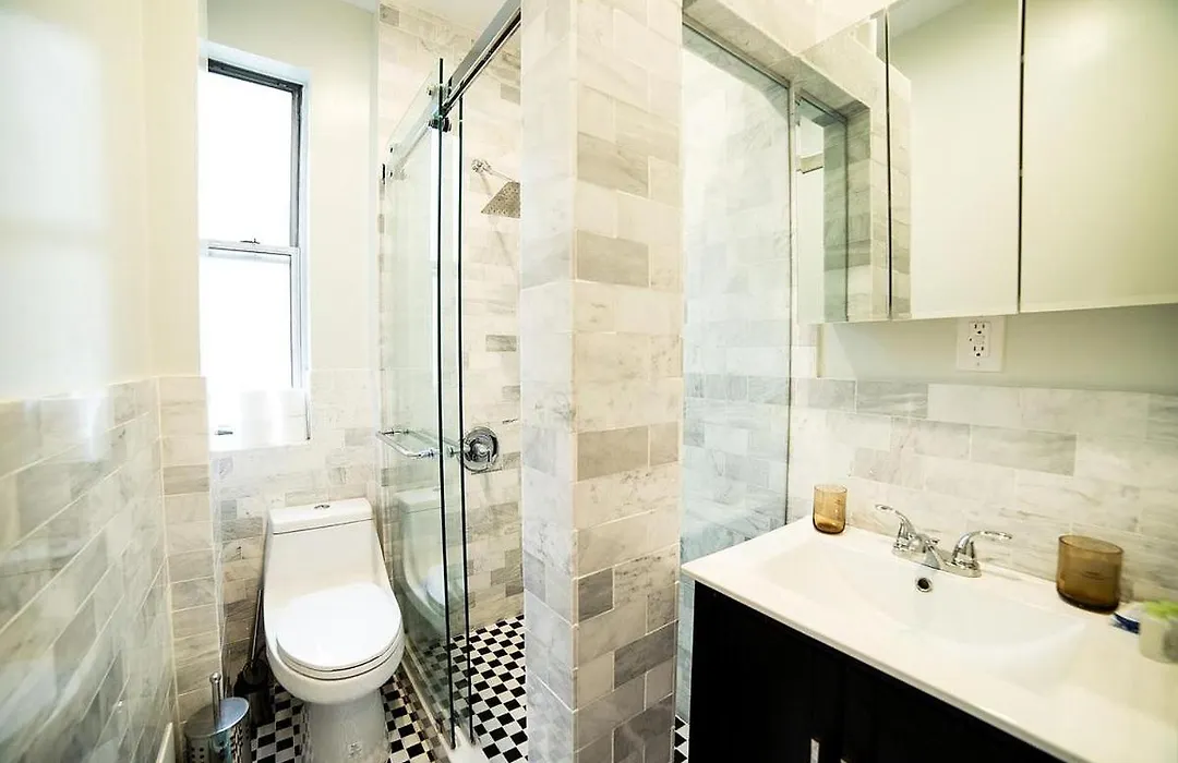 Newly Renovated Heart Of Lower East Side 2Br 1Ba, 5 Min Walk To Soho, 1 Block To Whole Foods, Washer Dryer!-1