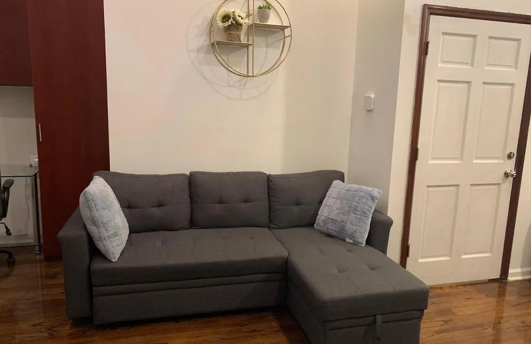 Charming Apartment In Bushwick-1