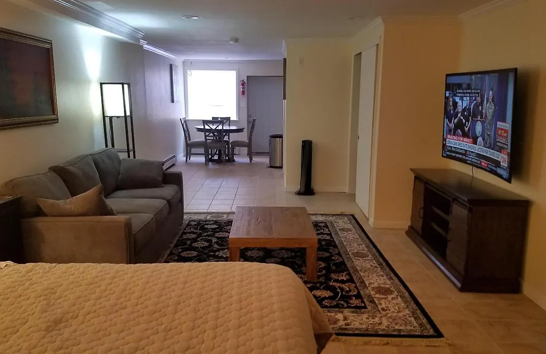 1118-Quality Cribs Duplex-1