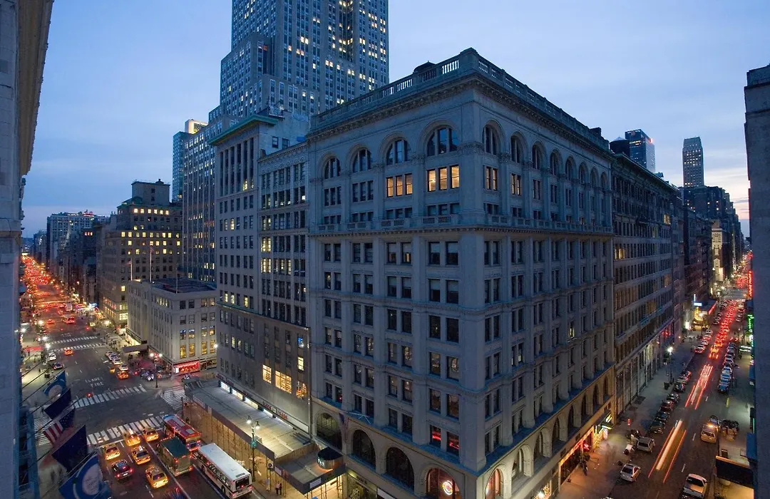 U Hotel Fifth Avenue, Empire State Building-1