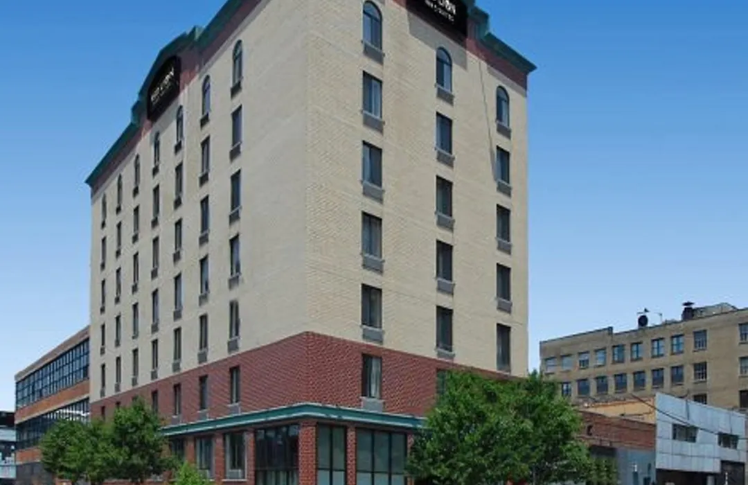 Red Lion Inn & Suites Long Island City-1